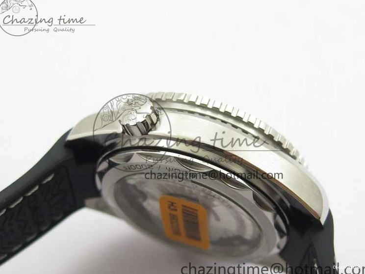 0129 Planet Ocean 39.5mm Black Ceramic Bezel SS VSF 1:1 Best Edition Black Dial on Black Gummy Strap A QuickDry 7889